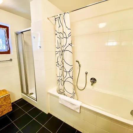 아파트 Modern Mountain 3 - Directly By Skiing Area 라우리스