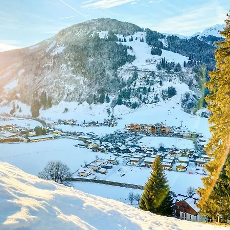 Modern Mountain 3 - Directly By Skiing Area 아파트 *